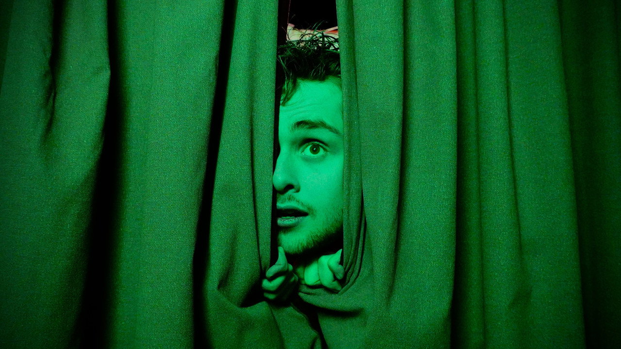 THE Y2K BUG Movie Screenshot 1